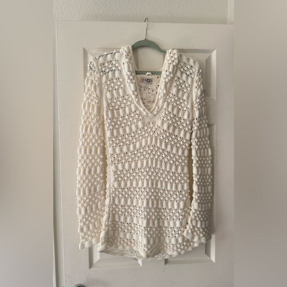 UGG Ivory Textured Knit Pullover